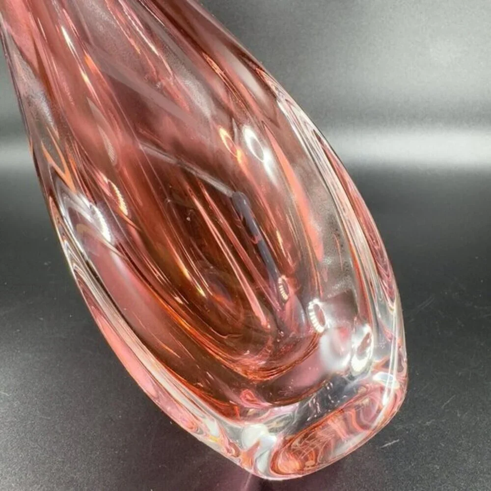 1990s Hand Blown Glass Vase‎ Artist Signed Cranberry Faceted Glass Vase Vintage